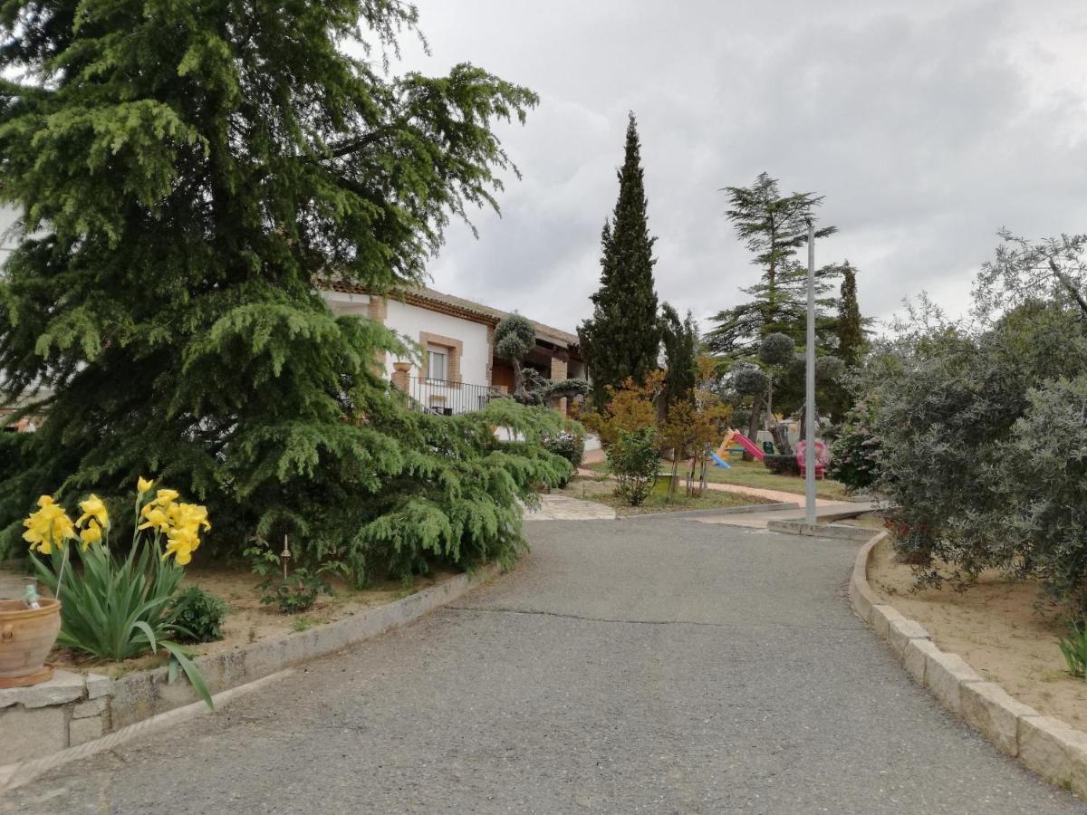 Casa Rural La Amistad Burguillos de Toledo Exterior foto